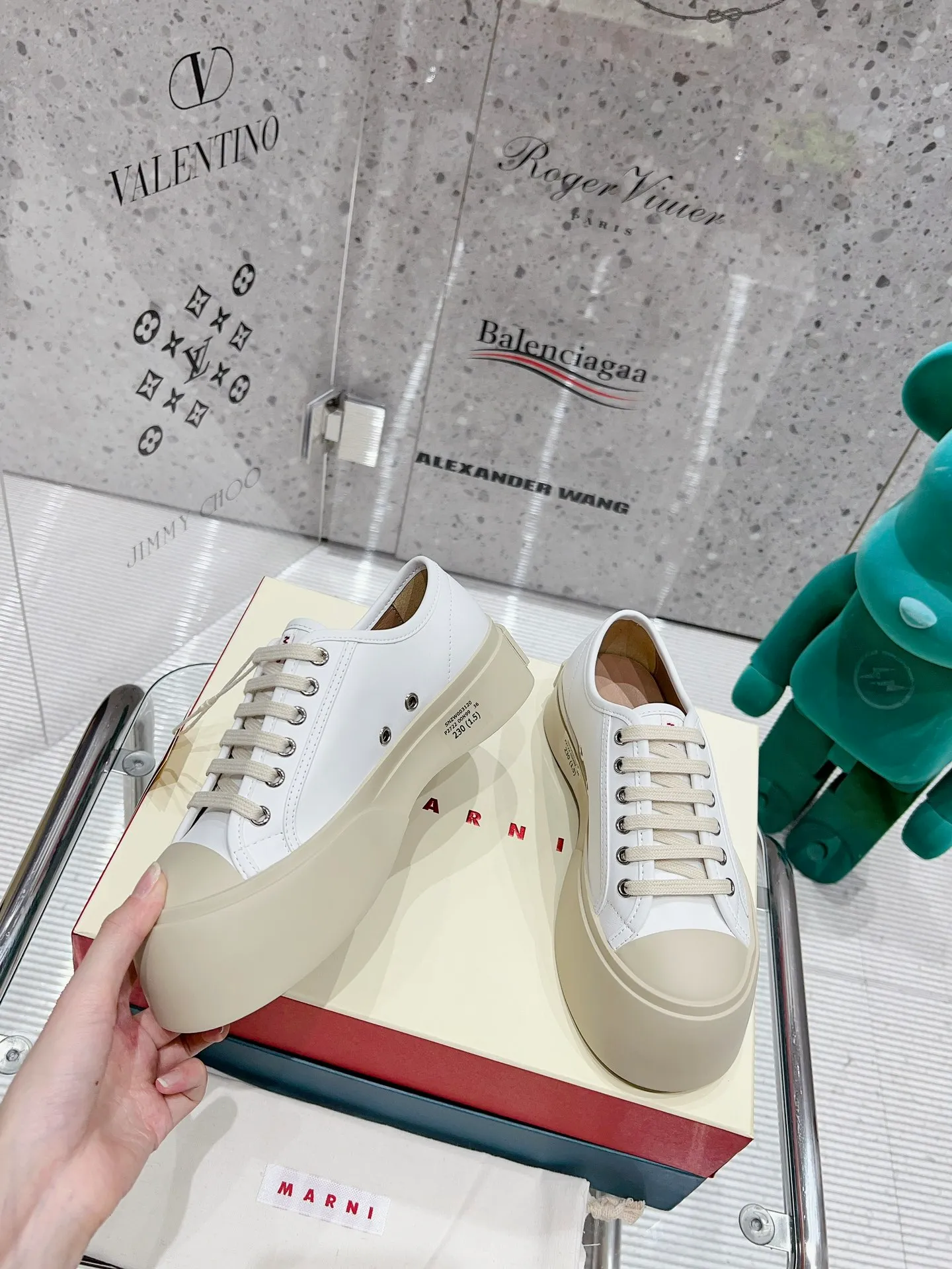 👟👟Ex-factory price 480👟👟 marni big-toe shoes, the latest version, with chip version! New version of outsole, new color, so all colors are in stock!